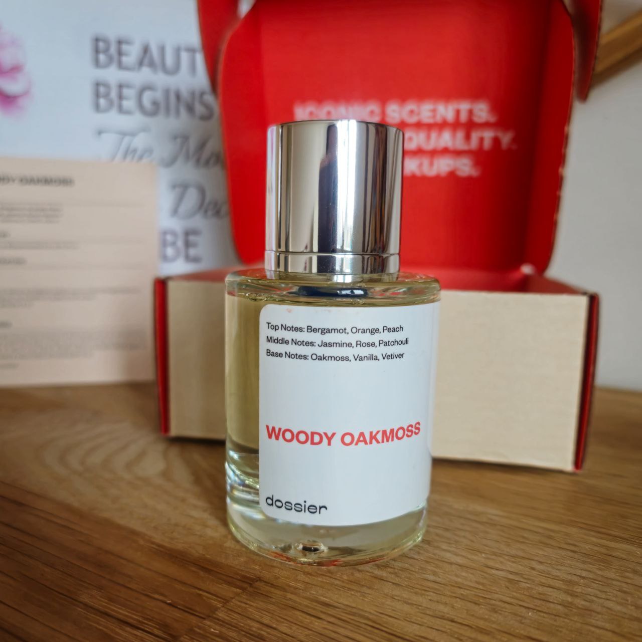 Woody Oakmoss Dossier smaržas. Tilpums: 50 ml