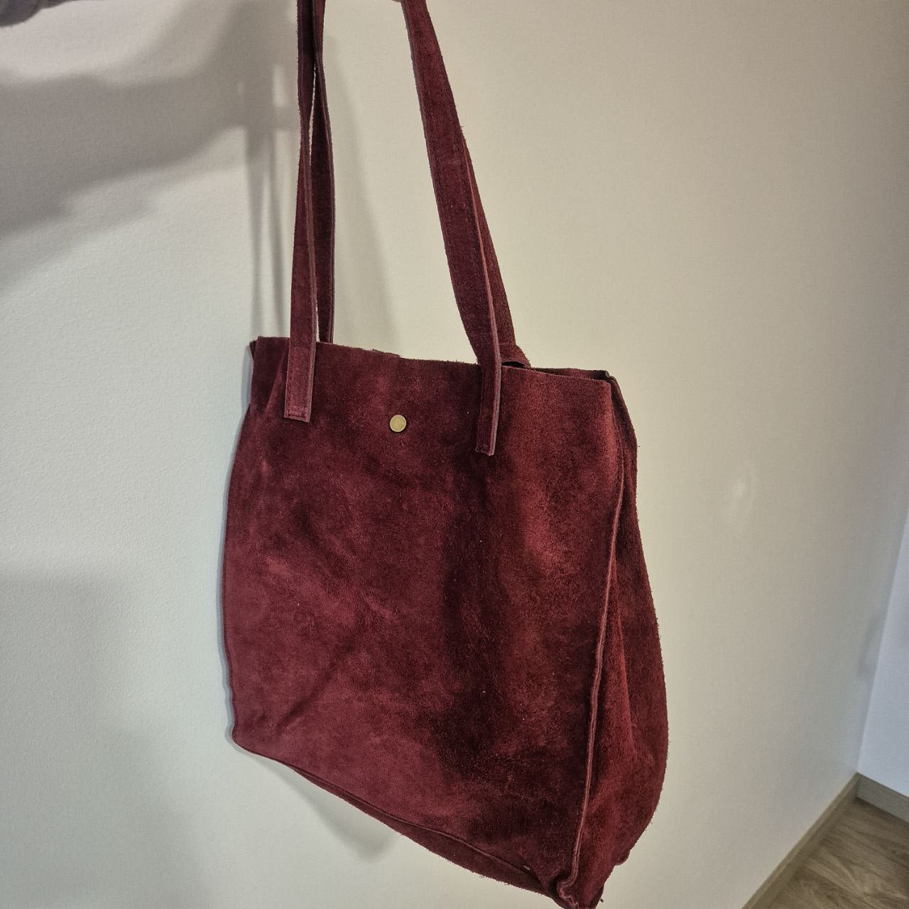 Women's natural suede shopper