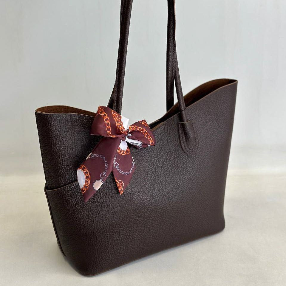 Women's bag with ribbon