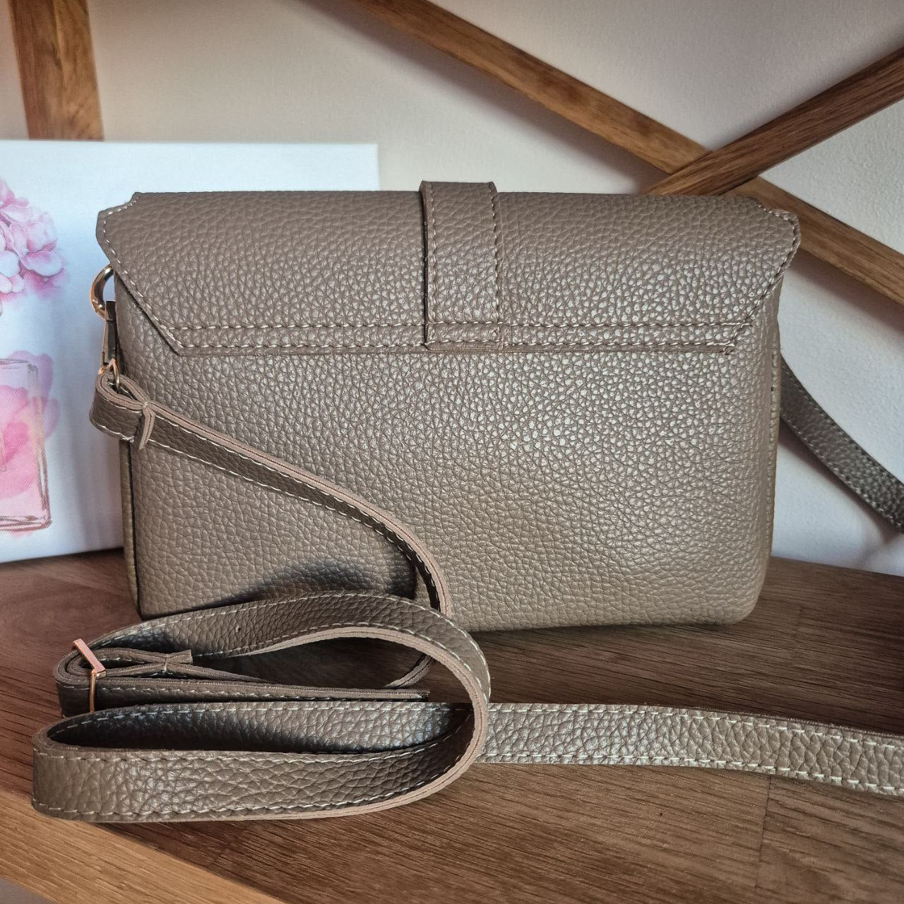 Women's crossbody bag